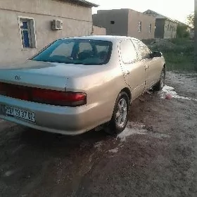 Toyota Cresta 1992