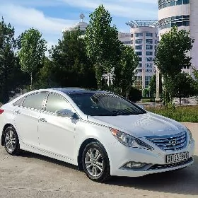 Hyundai Sonata 2012