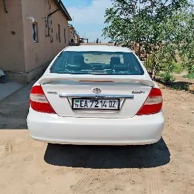 Toyota Camry 2003