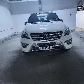 Mercedes-Benz ML400 2015