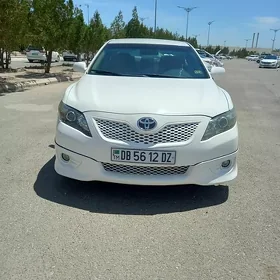 Toyota Camry 2010