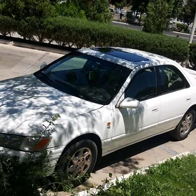 Toyota Camry 1997