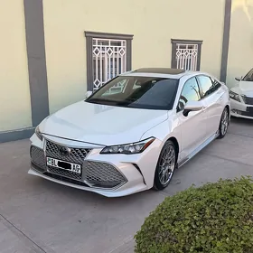 Toyota Avalon 2020