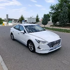 Hyundai Sonata 2022