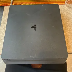 playstation 4 slim