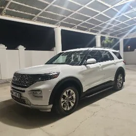 Ford Explorer 2022