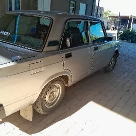 Lada 2107 2011