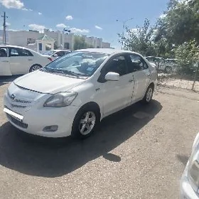 Toyota Yaris 2006