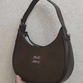 miu kici sumka 