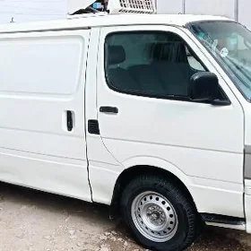 Toyota Hiace 2001