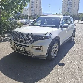 Ford Explorer 2021