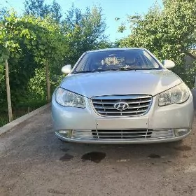 Hyundai Elantra 2010