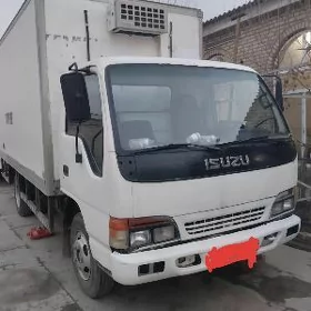 Isuzu Forward 2008