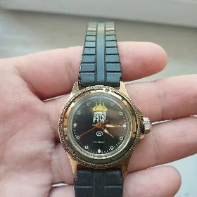 Sagat Часы