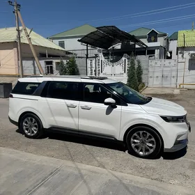 Kia Carnival 2023