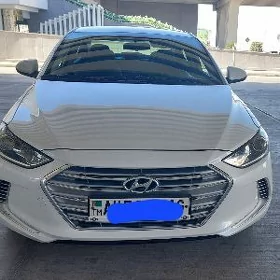 Hyundai Elantra 2018