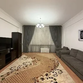 Gurtli 3kom 135m²