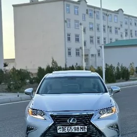 Lexus ES 350 2015
