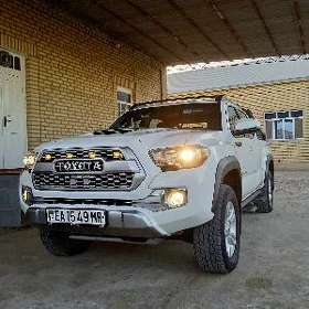 Toyota Tacoma 2016