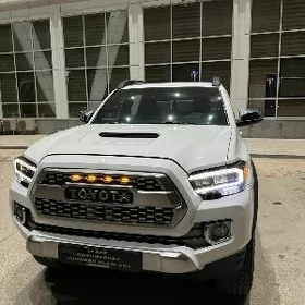 Toyota Tacoma 2019