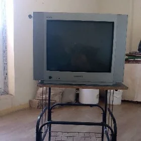 telewizor