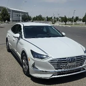 Hyundai Sonata 2022