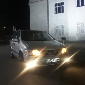 Opel Sintra 1999