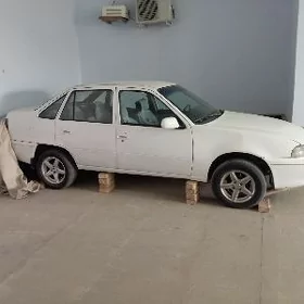 Daewoo Nexia 1994