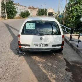 Opel Omega 1995