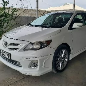 Toyota Corolla 2012