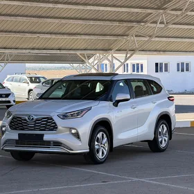 Toyota Highlander 2022