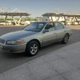Toyota Camry 1999