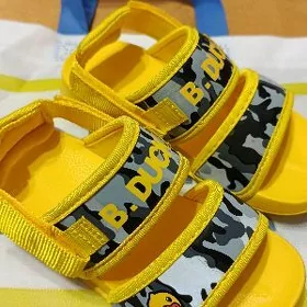 детские босоножки