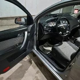 Chevrolet Aveo 2011