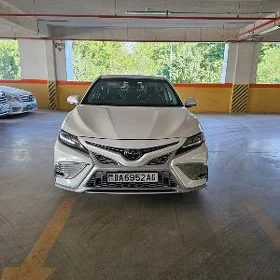 Toyota Camry 2022