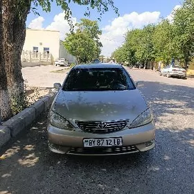 Toyota Camry 2005