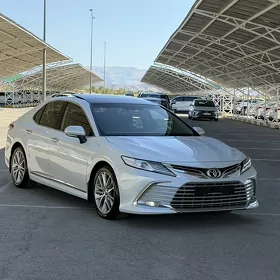 Toyota Camry 2023