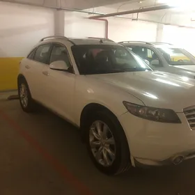 Infiniti FX35 2007
