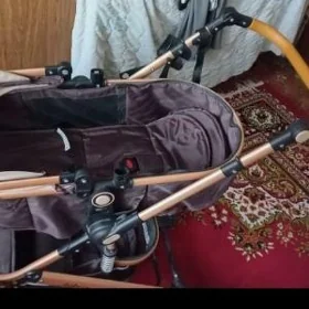 Детская коляска