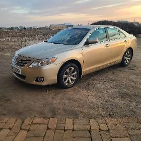 Toyota Camry 2011