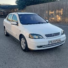 Opel Astra 2002