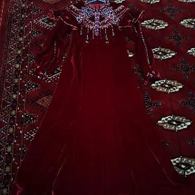 tulky gyzyl pombarh