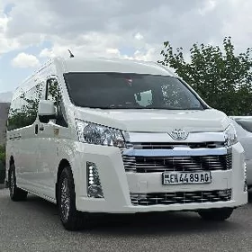 Tayot Haÿys Hiace