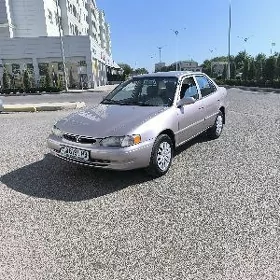 Toyota Corolla 2000