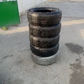 215.55.17 Brişton