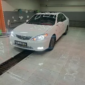 Toyota Camry 2003