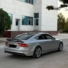 Audi A7 2012