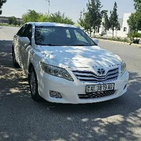 Toyota Camry 2010