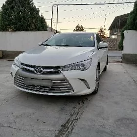 Toyota Camry 2016