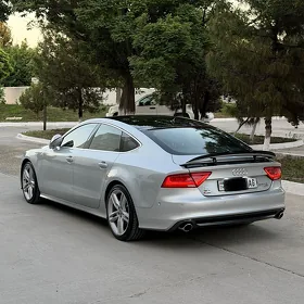 Audi A7 2012